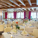 Neuhaus Hotel