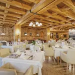 Hotel Neuhaus 4*