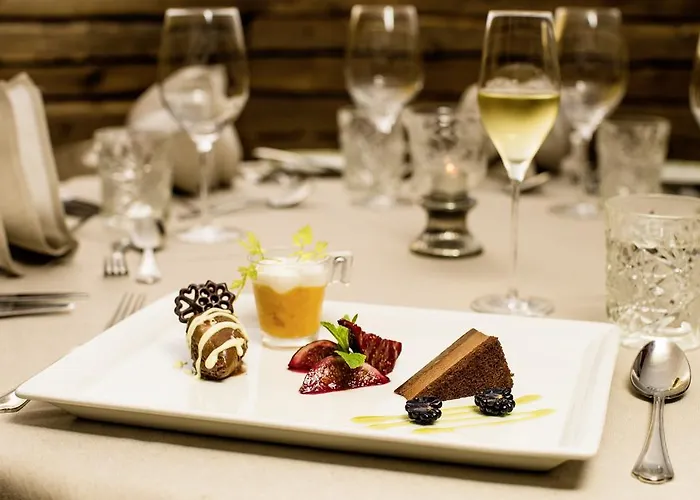 Neuhaus 4* ザールバッハ・ヒンターグレム