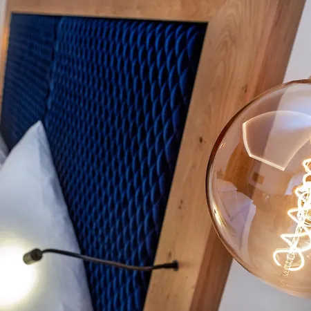 Neuhaus ホテル ザールバッハ・ヒンターグレム