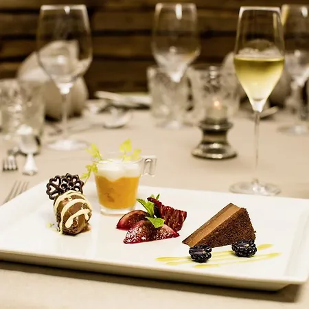 Neuhaus 4* ザールバッハ・ヒンターグレム