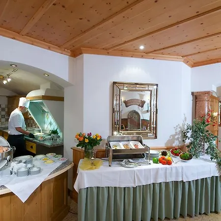 Neuhaus 4* ザールバッハ・ヒンターグレム